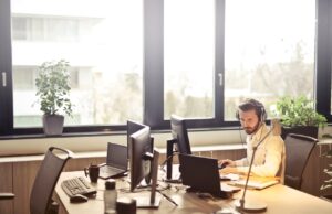 The Future of Business Communication with Hosted Voice Services Hosted Voice Services