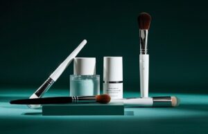 Best Makeup Brush Cleaner: The Ultimate Guide to Choosing Best Brush for Flawless Makeup Application and Long-Lasting Tools Best Makeup Brush Cleaner