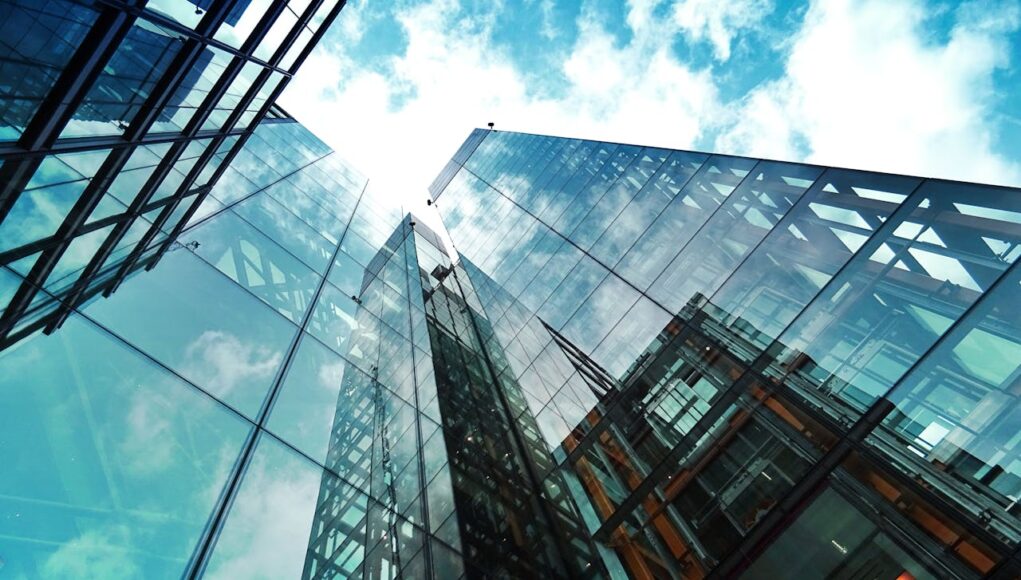 How to Select a Commercial Glass Company in Athens AL Glass company in Athens AL